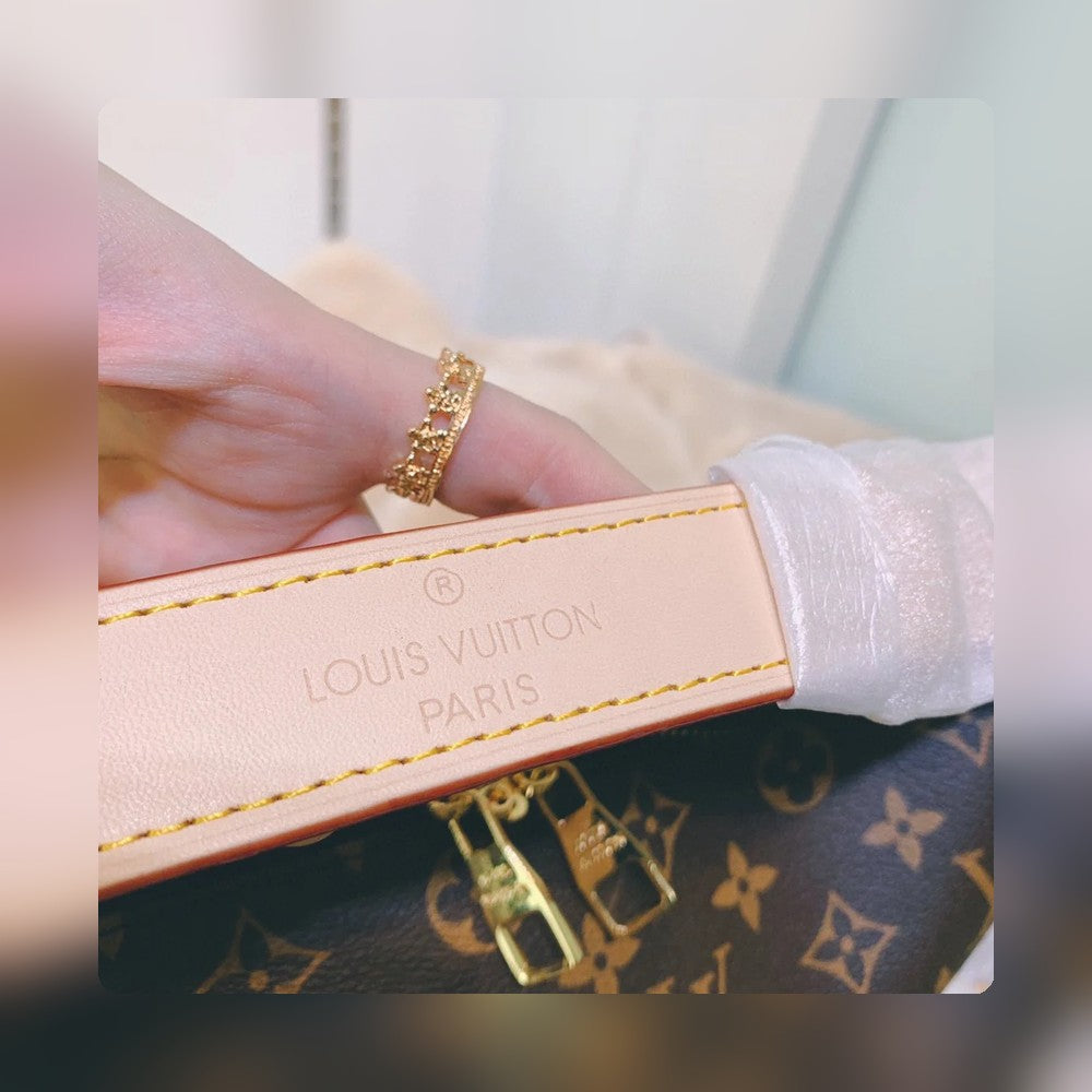 Anum Bags Detail