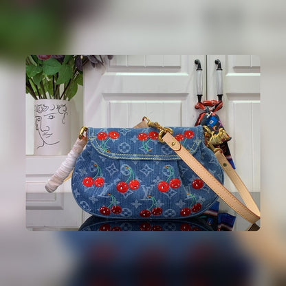 Anum Bags - High-Quality Designer Products for You - AFFORDABLE LUXURY BAGS - 13302