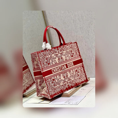 Anum Bags Detail