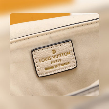 Anum Bags Detail