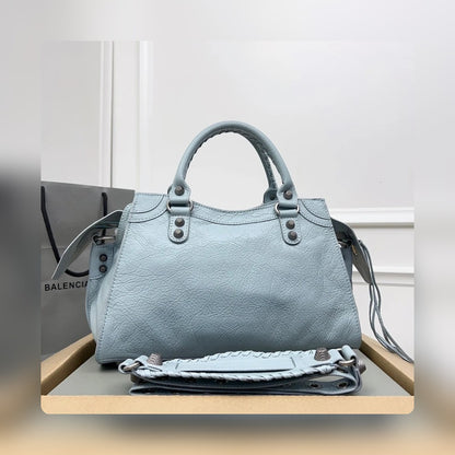 new-luxury-designer-bags-nm24271