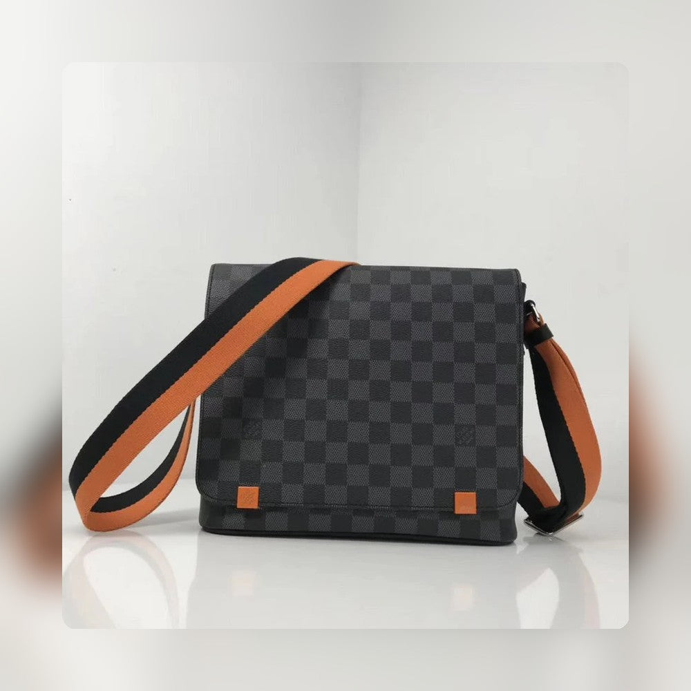 Anum Bags Detail