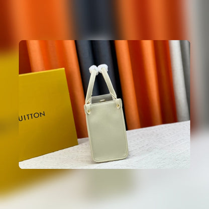 Anum Bags Detail