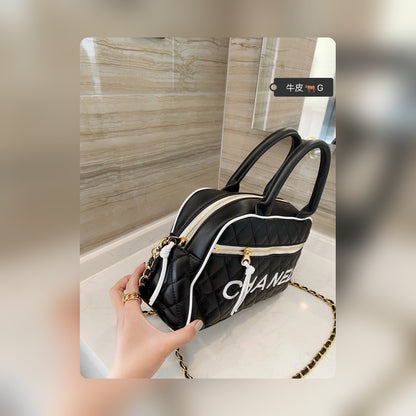 Anum Bags Detail