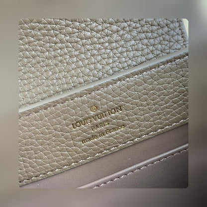 Anum Bags ln Luxury Bag --56317