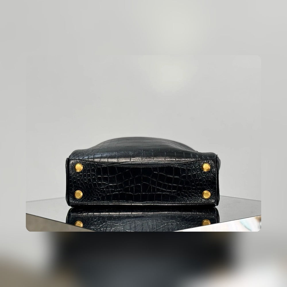 new-luxury-designer-bags-nm24403