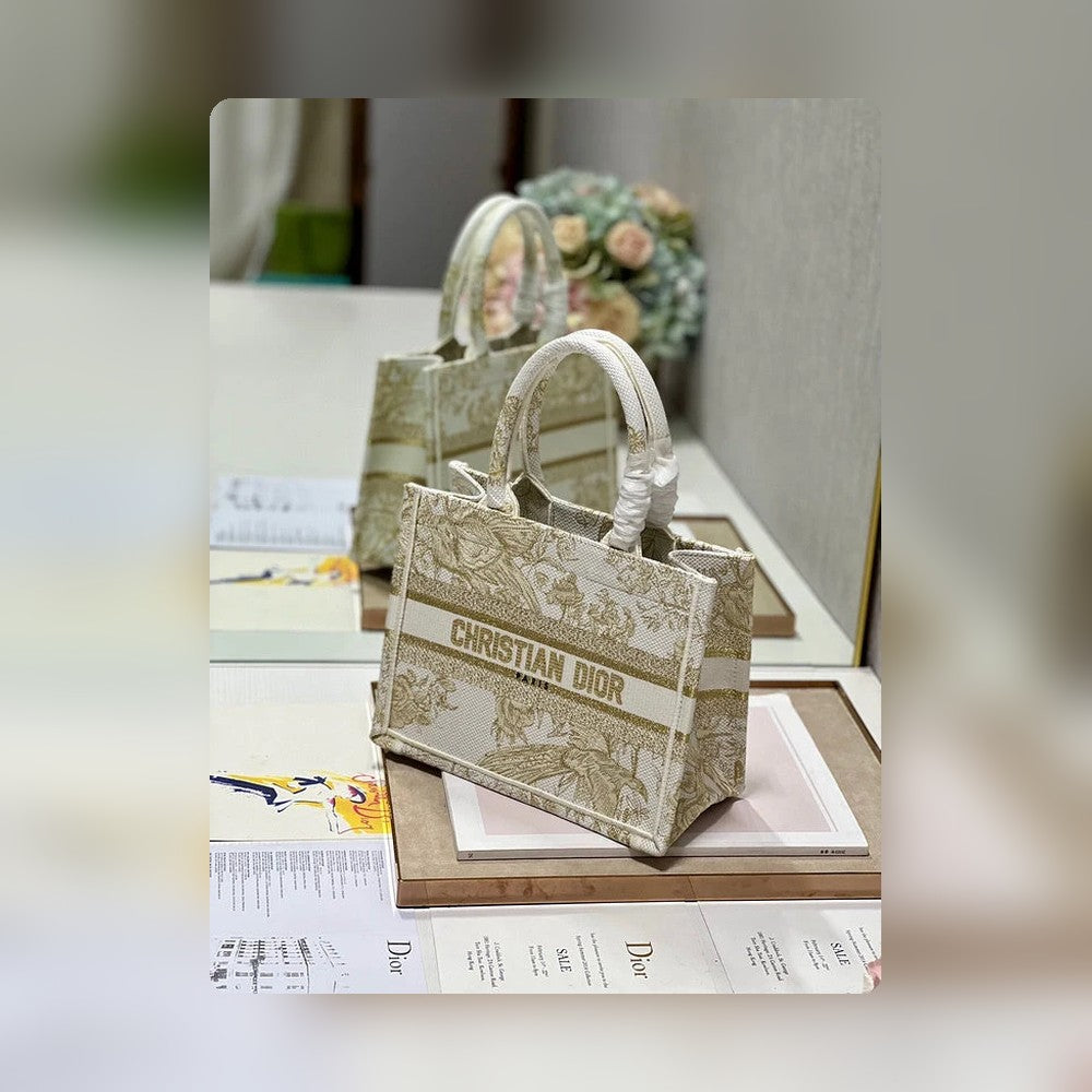 Anum Bags Detail