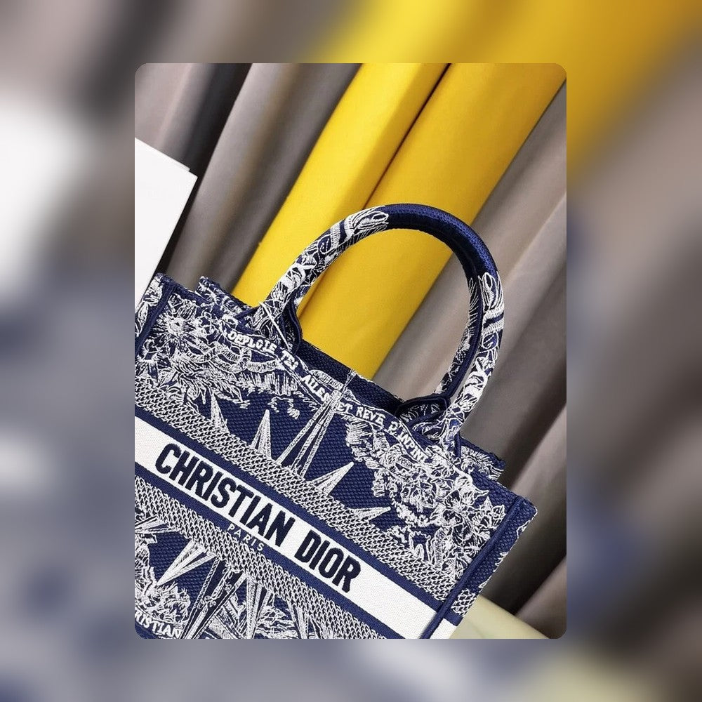 Anum Bags Detail