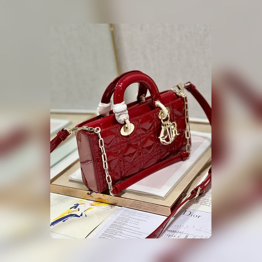 Anum Bags Detail