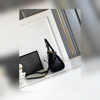 Anum Bags - High-Quality Designer Products for You - AFFORDABLE LUXURY BAGS - 14158