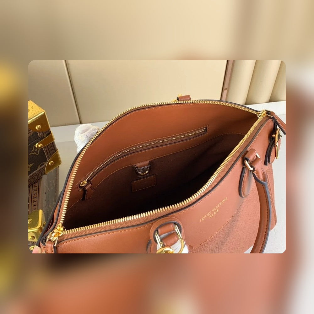 Anum Bags ln Luxury Bag --56240