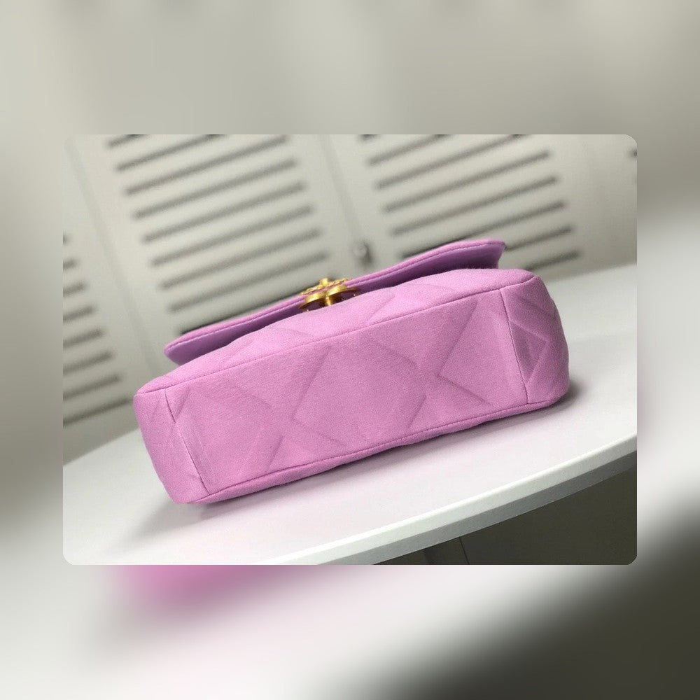 Anum Bags Detail