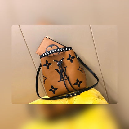 Anum Bags ln Luxury Bag --56492