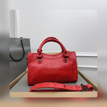 new-luxury-designer-bags-nm24037