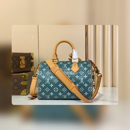 Anum Bags ln Luxury Bag --56262