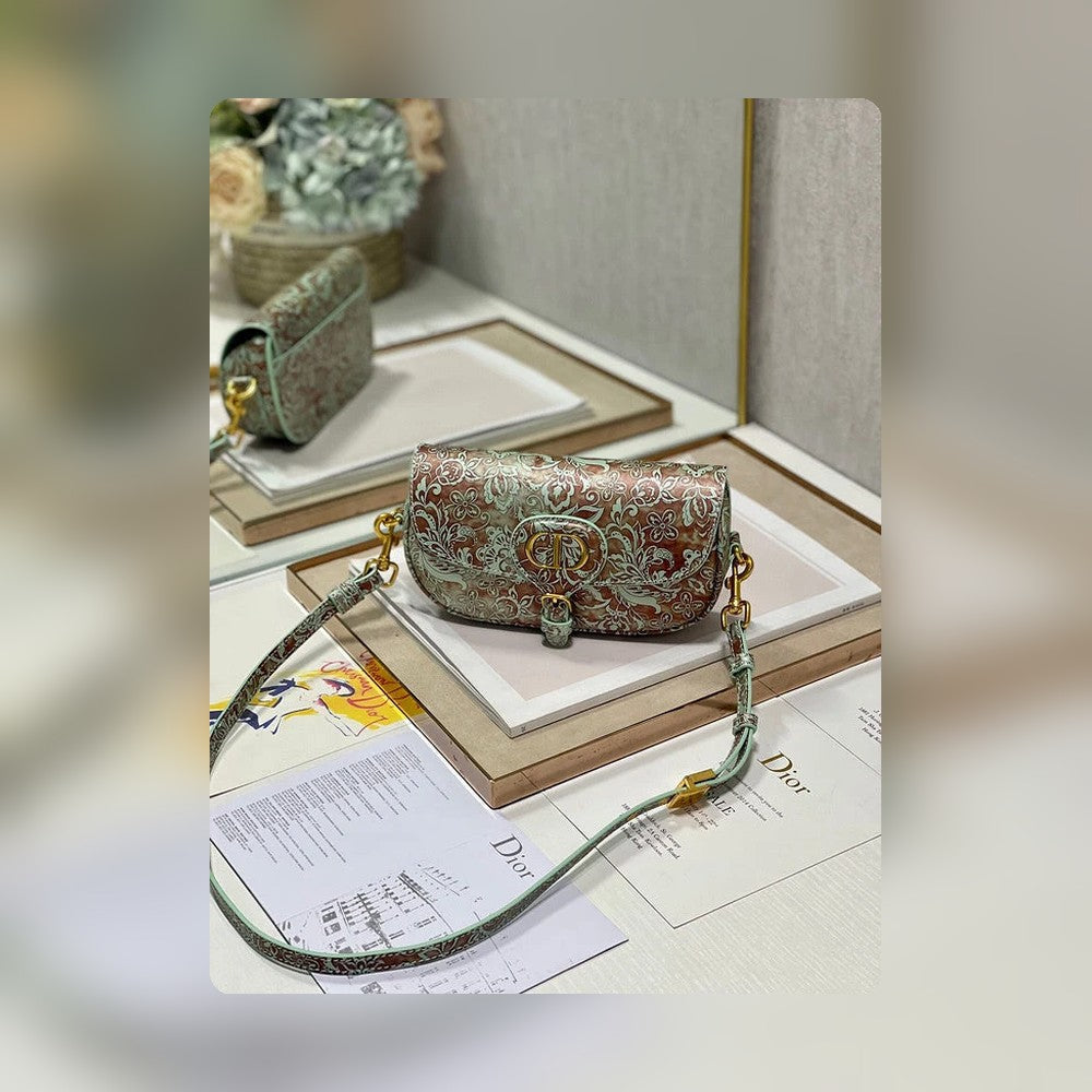 Anum Bags Detail