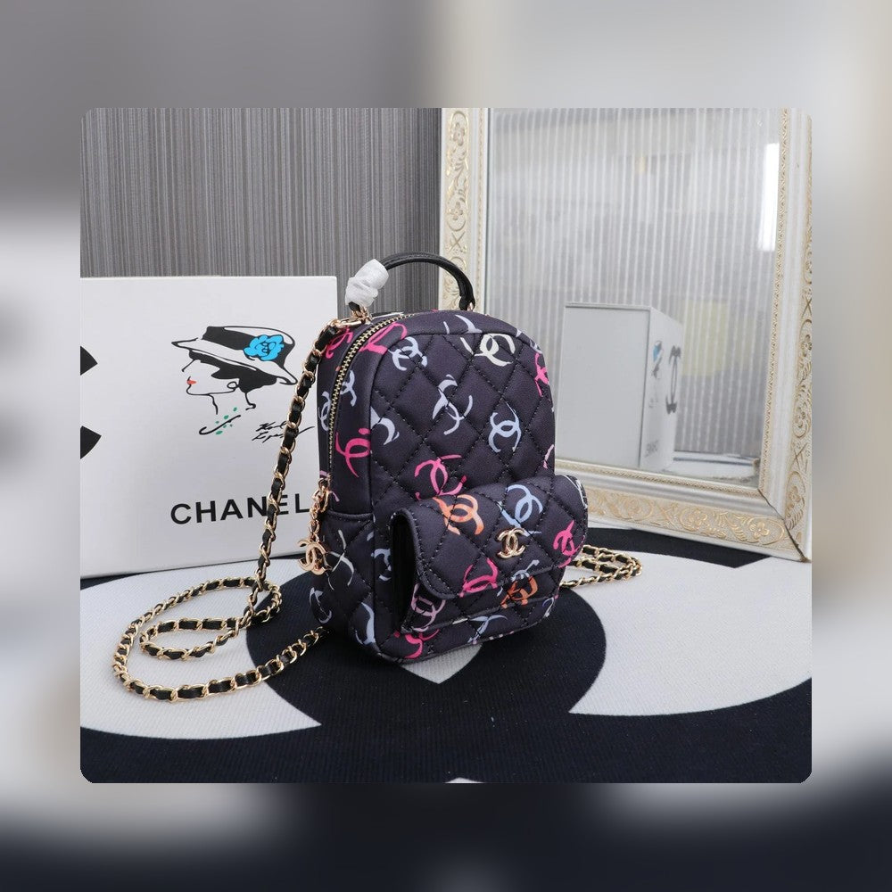 Anum Bags Detail