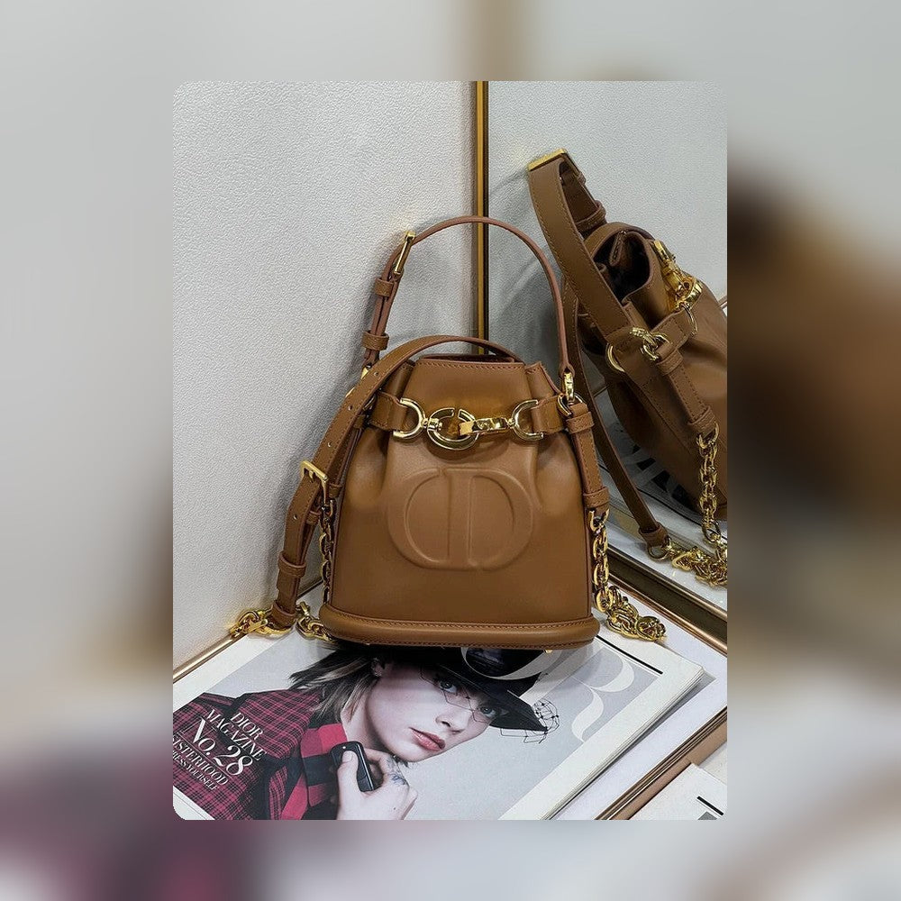 Anum Bags Detail