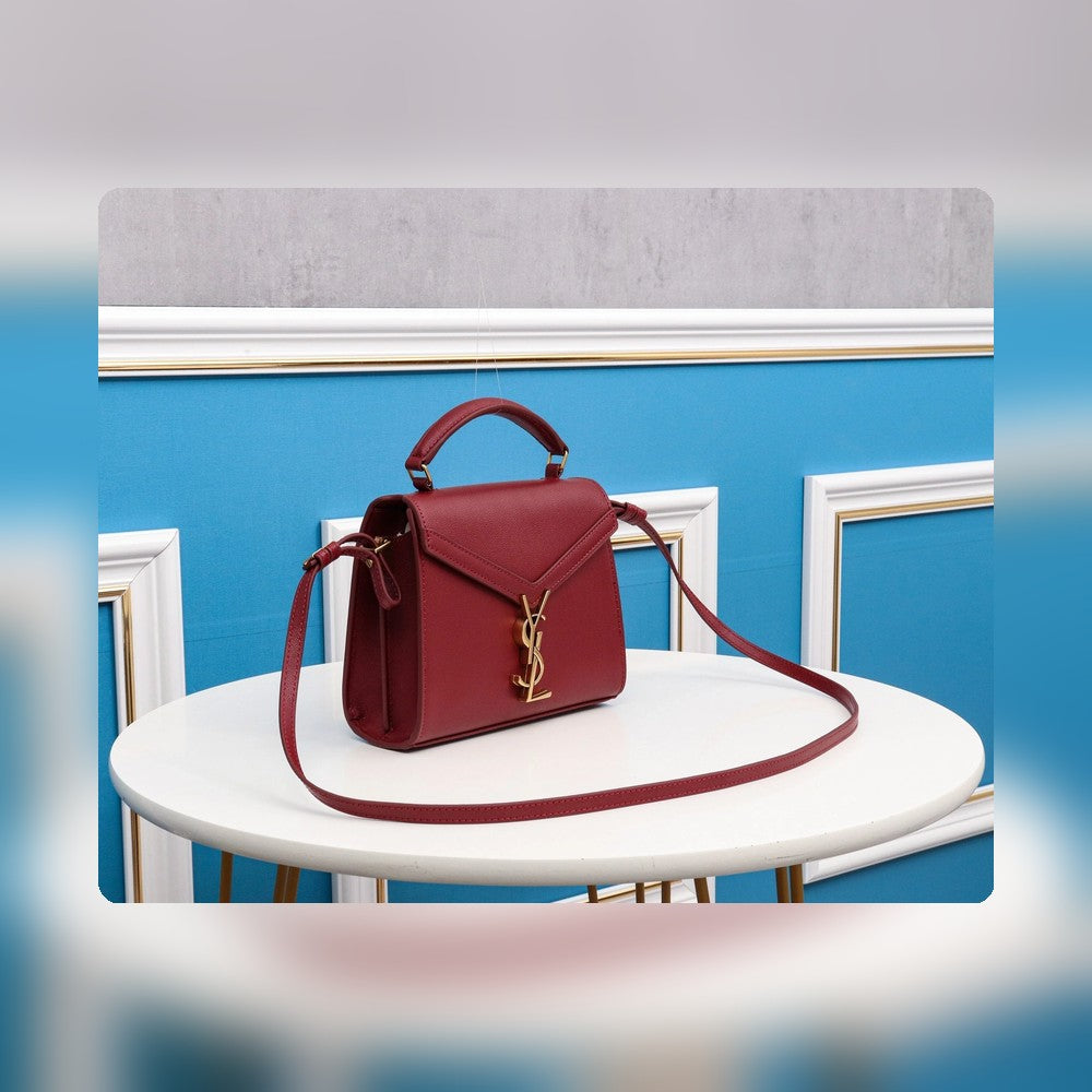 Anum Bags Detail