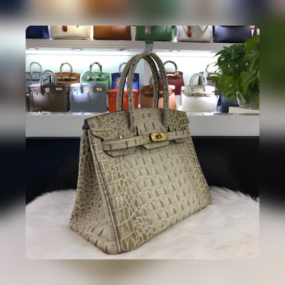 new-luxury-designer-bags-nm23520