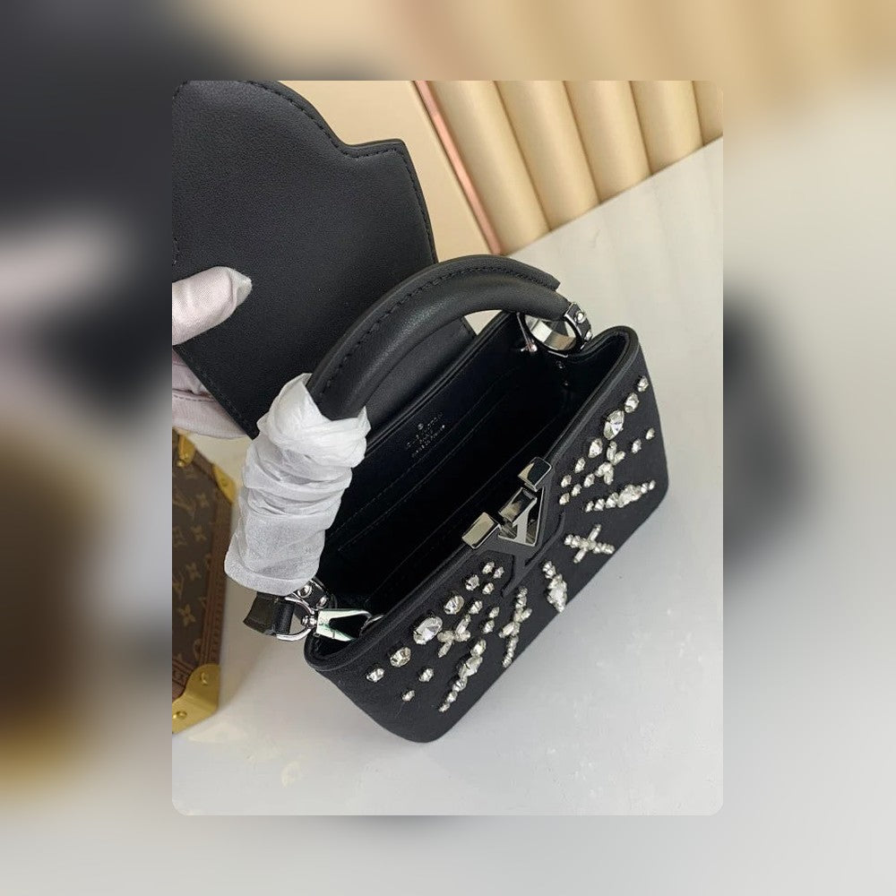 Anum Bags ln Luxury Bag --56862