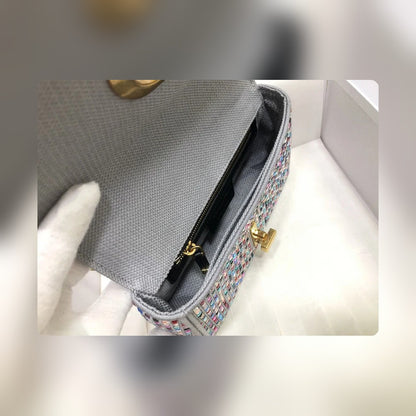 Anum Bags Detail