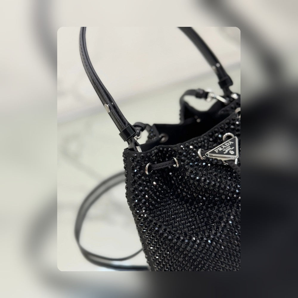 Anum Bags - High-Quality Designer Products for You - AFFORDABLE LUXURY BAGS - 14010