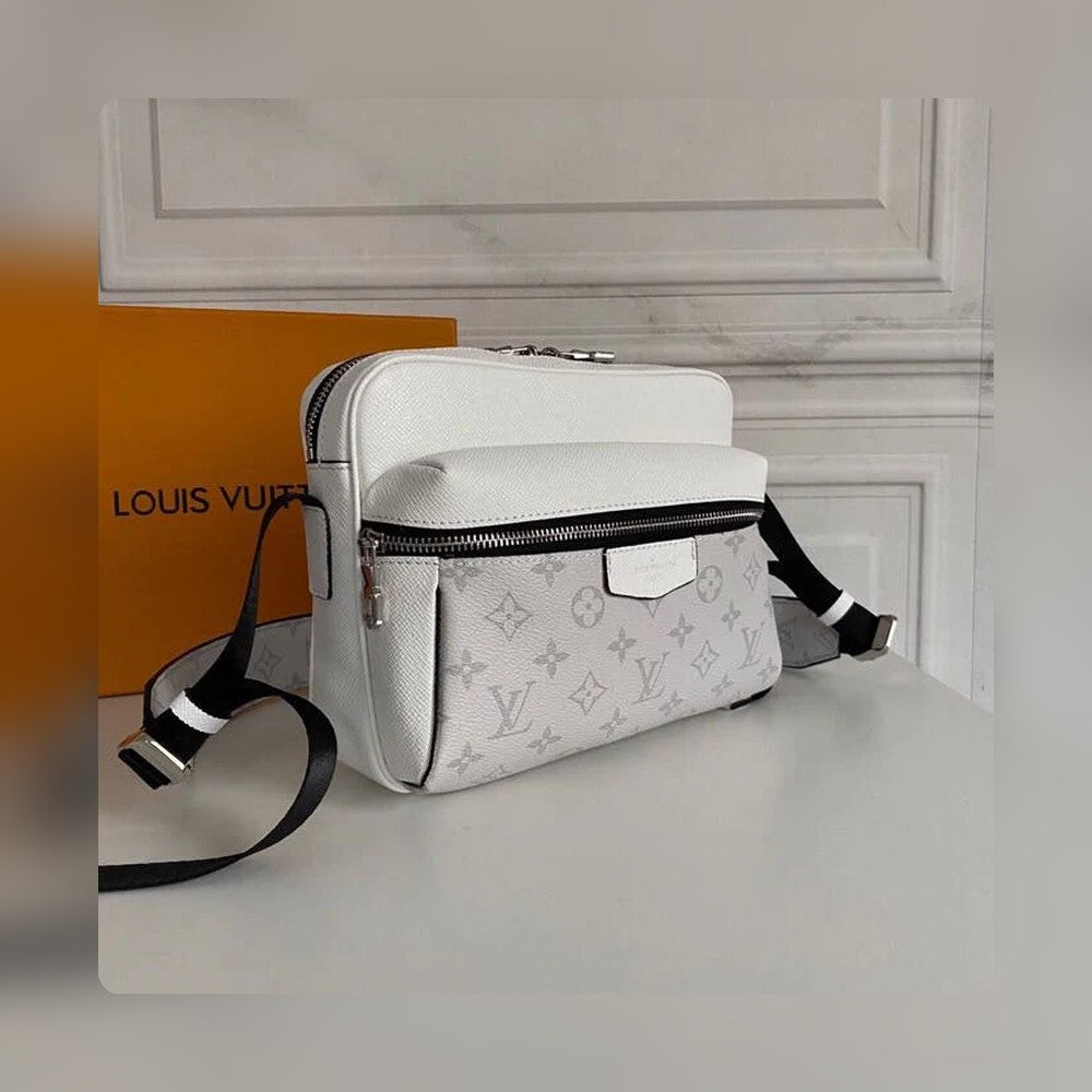 Anum Bags Detail