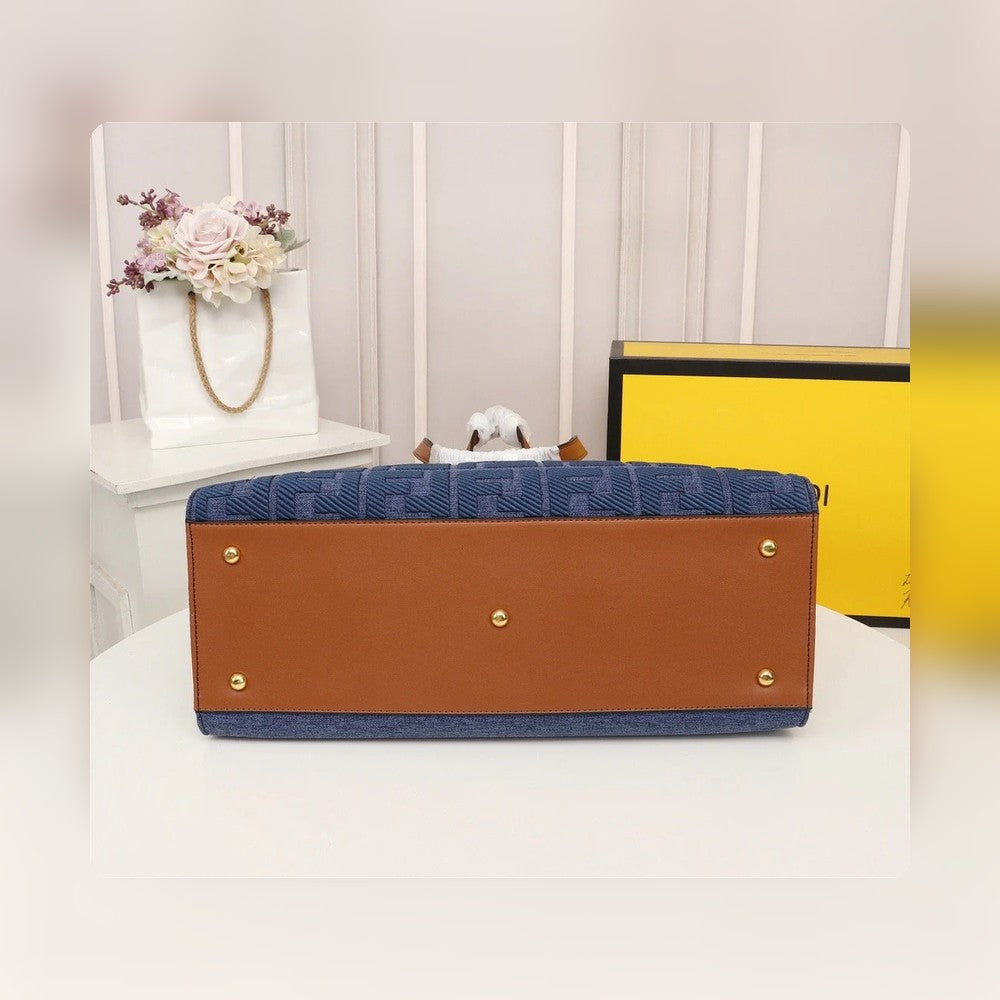 Anum Bags Detail