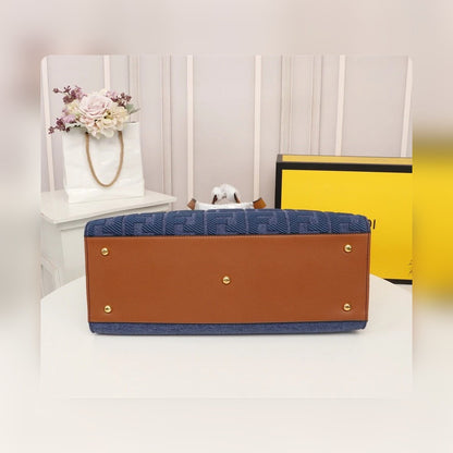 Anum Bags Detail