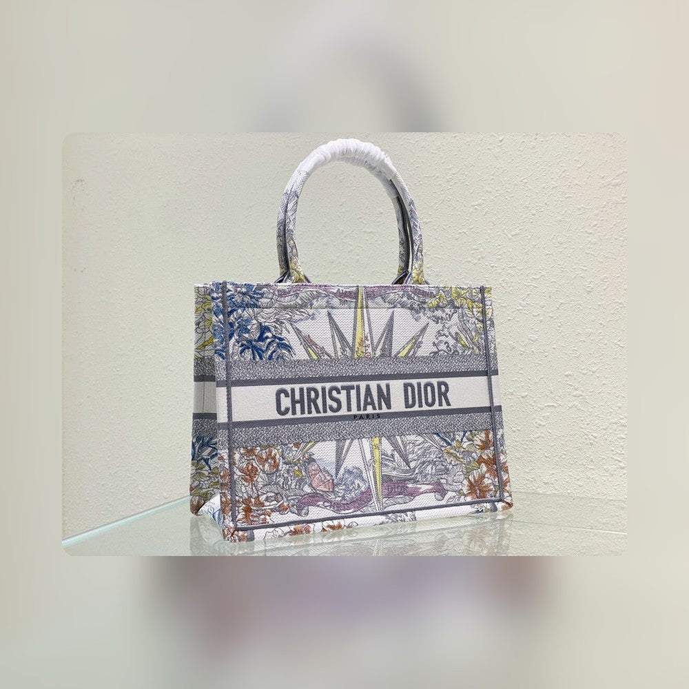 Anum Bags Detail