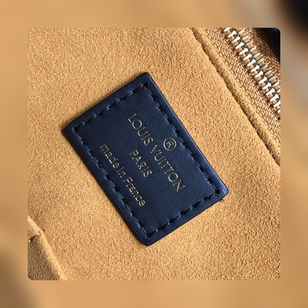 Anum Bags - Premium Luxury Goods and Accessories - AFFORDABLE LUXURY BAGS - 4222