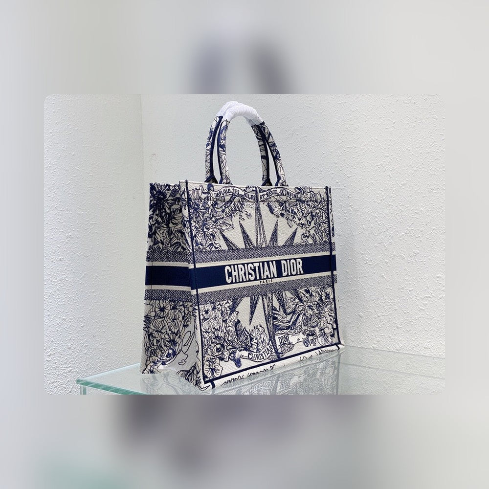 Anum Bags Detail