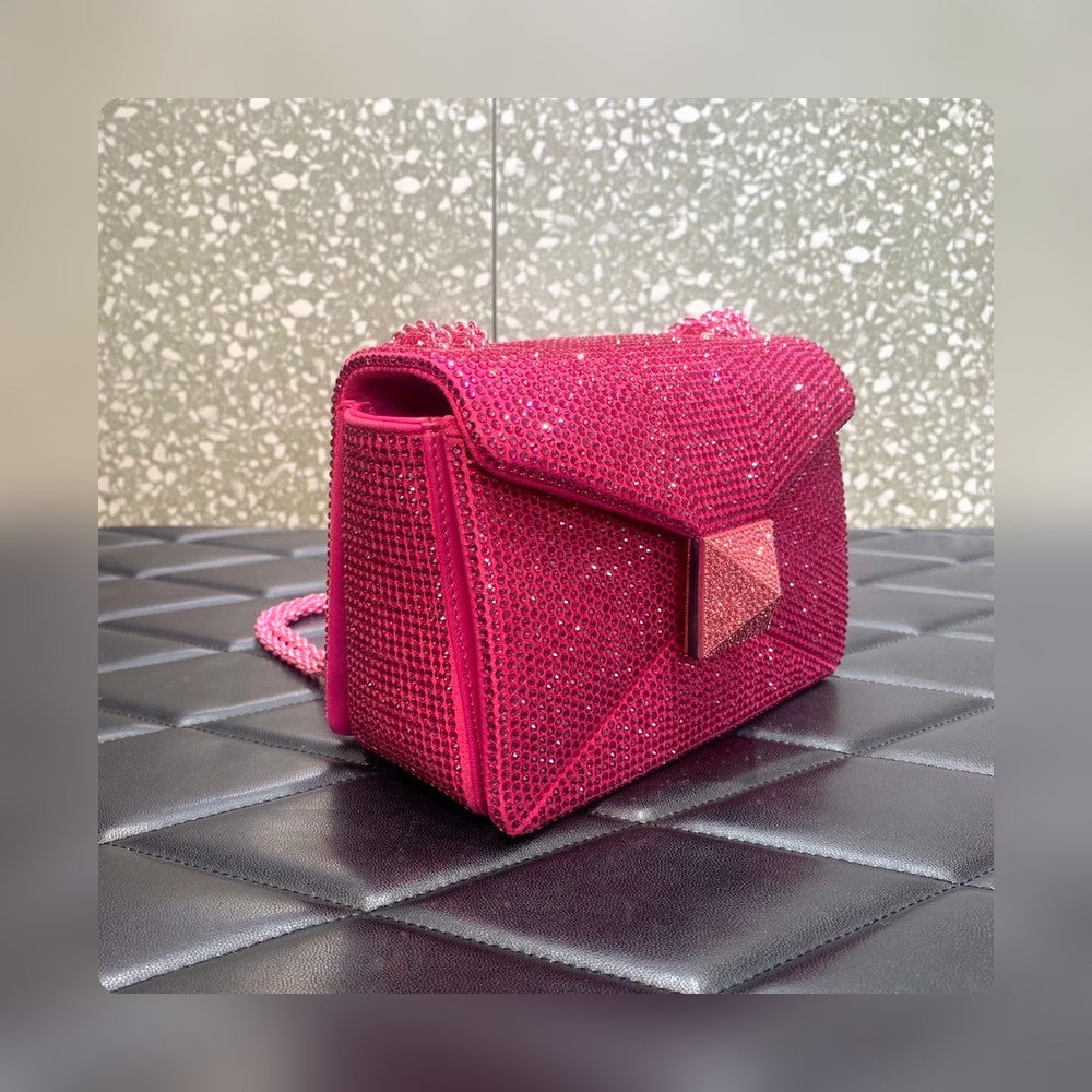 Anum Bags - High-Quality Designer Products for You - AFFORDABLE LUXURY BAGS - 14606