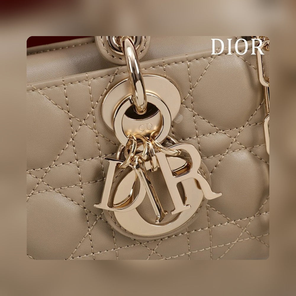 Anum Bags - Best High-End Brands in One Place - AFFORDABLE LUXURY BAGS - 19044