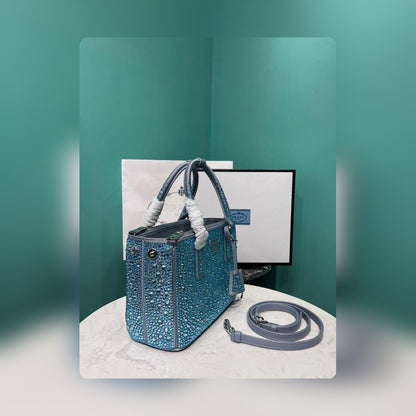 Anum Bags Detail