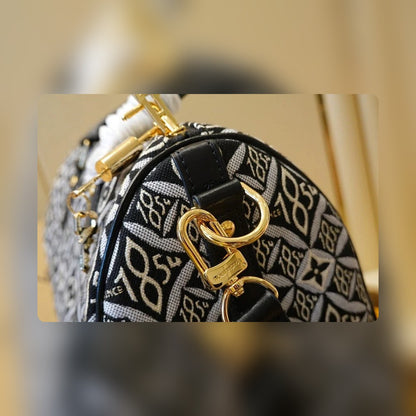 Anum Bags ln Luxury Bag --57995