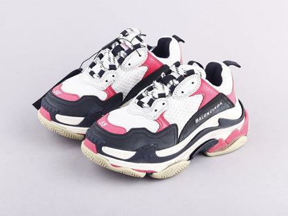Anum Bags Bla Triple S Black And White Powder Sneaker