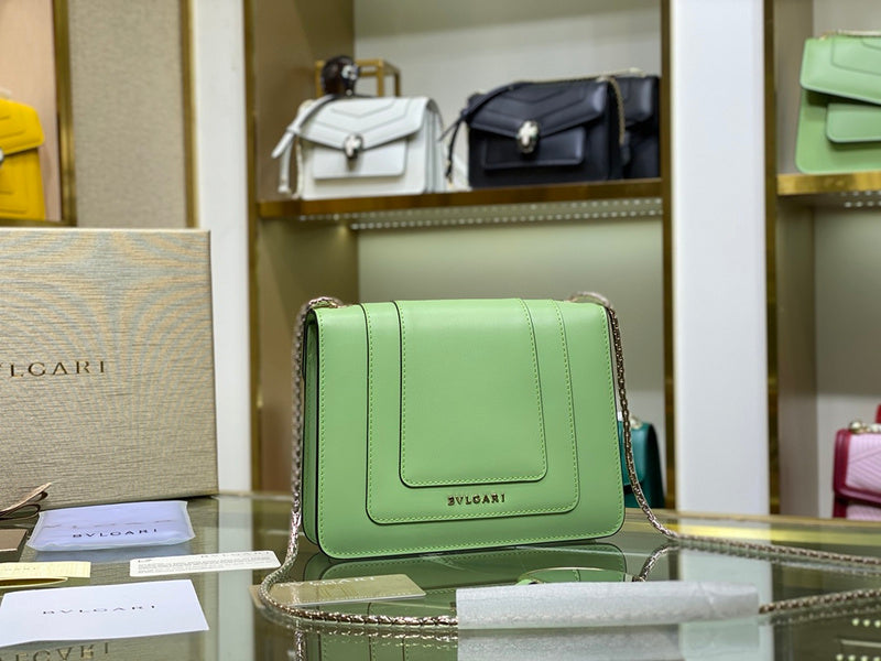 Anum Bags Detail