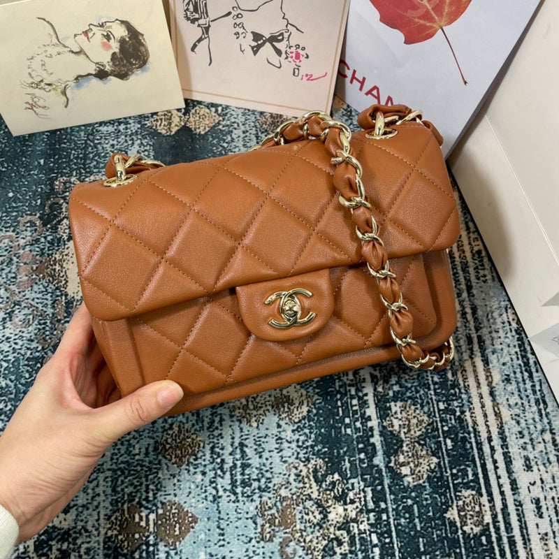Anum Bags Detail