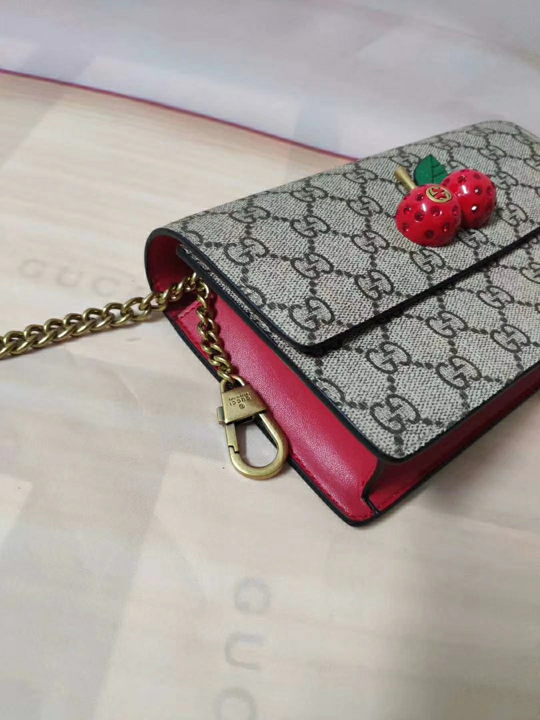 Anum Bags Detail
