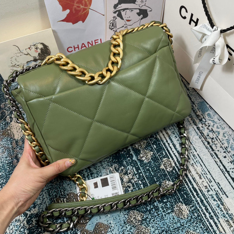 Anum Bags Detail