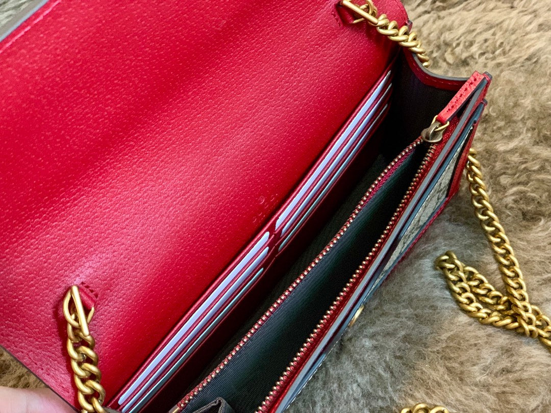 Anum Bags Detail