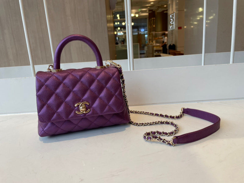 Anum Bags Detail
