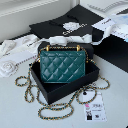 Anum Bags Detail