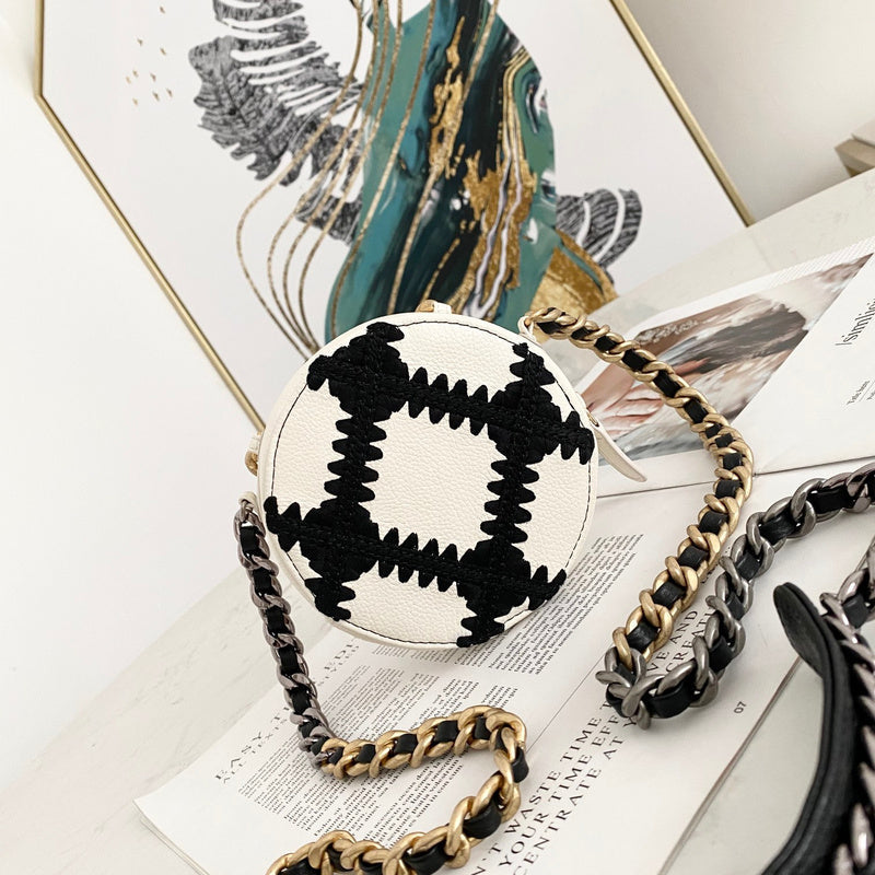 Anum Bags Detail