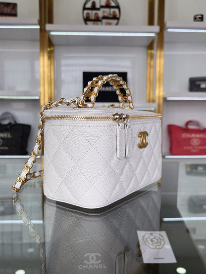 Anum Bags Detail