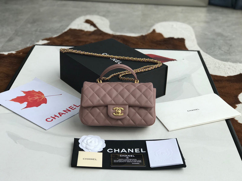 Anum Bags Detail
