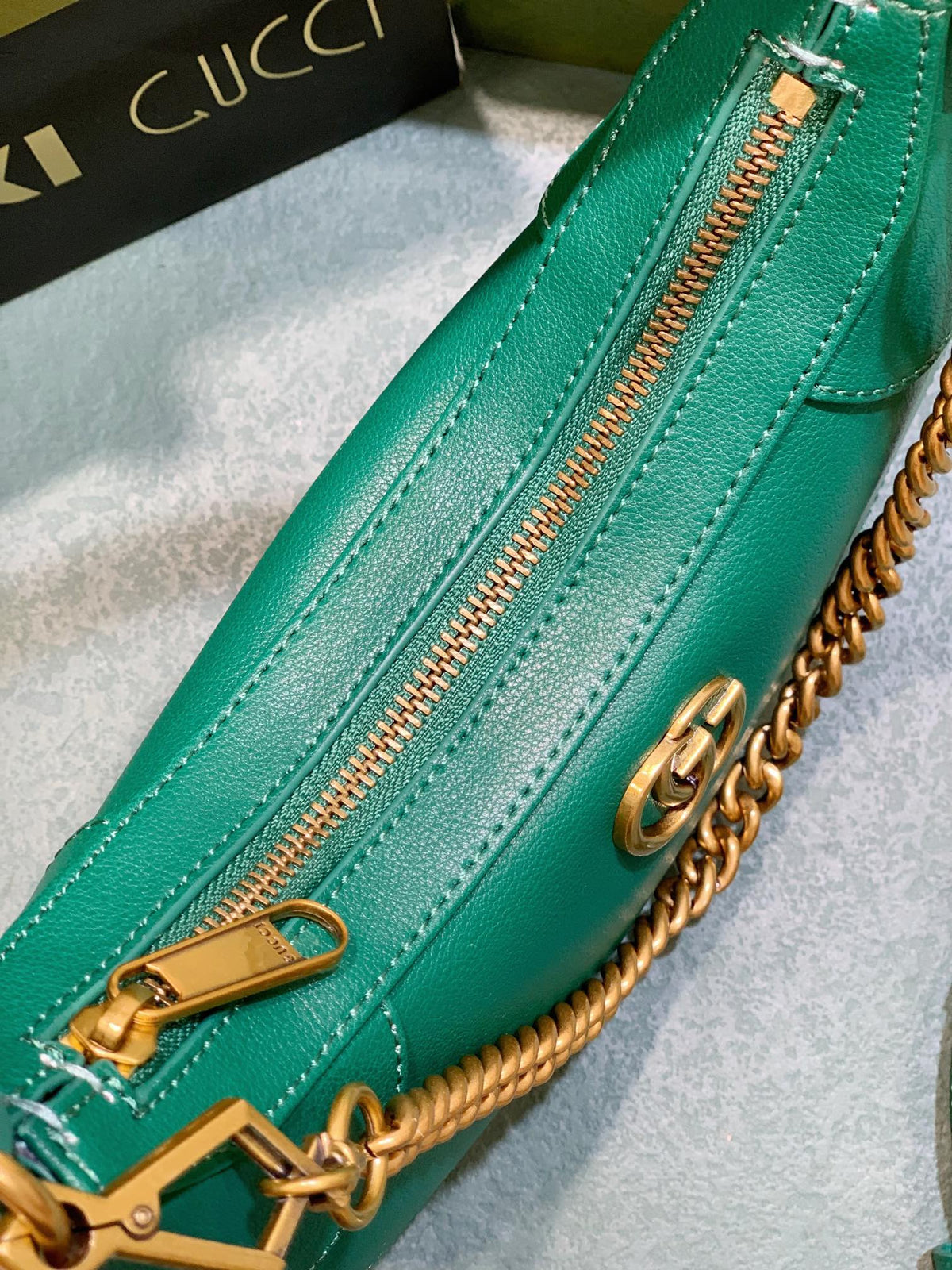 Anum Bags Detail
