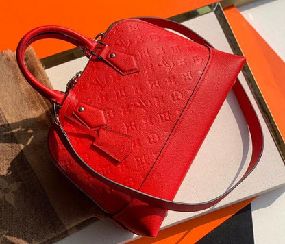 Anum Bags Detail